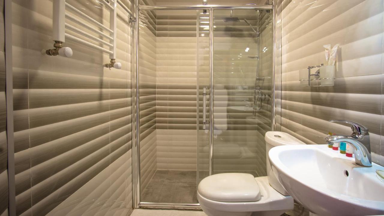 Wine Symphony Boutique Hotel Тбілісі Екстер'єр фото