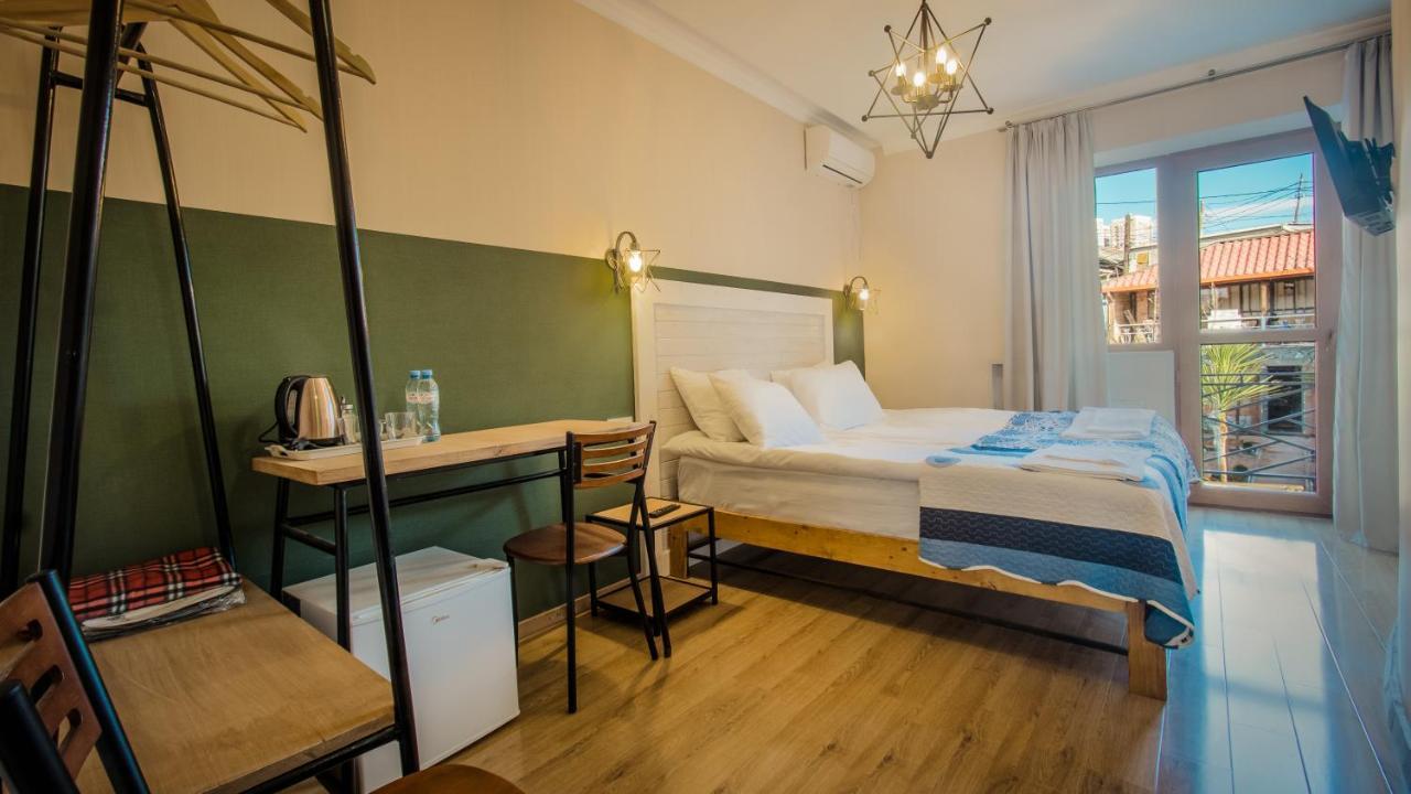Wine Symphony Boutique Hotel Тбілісі Екстер'єр фото