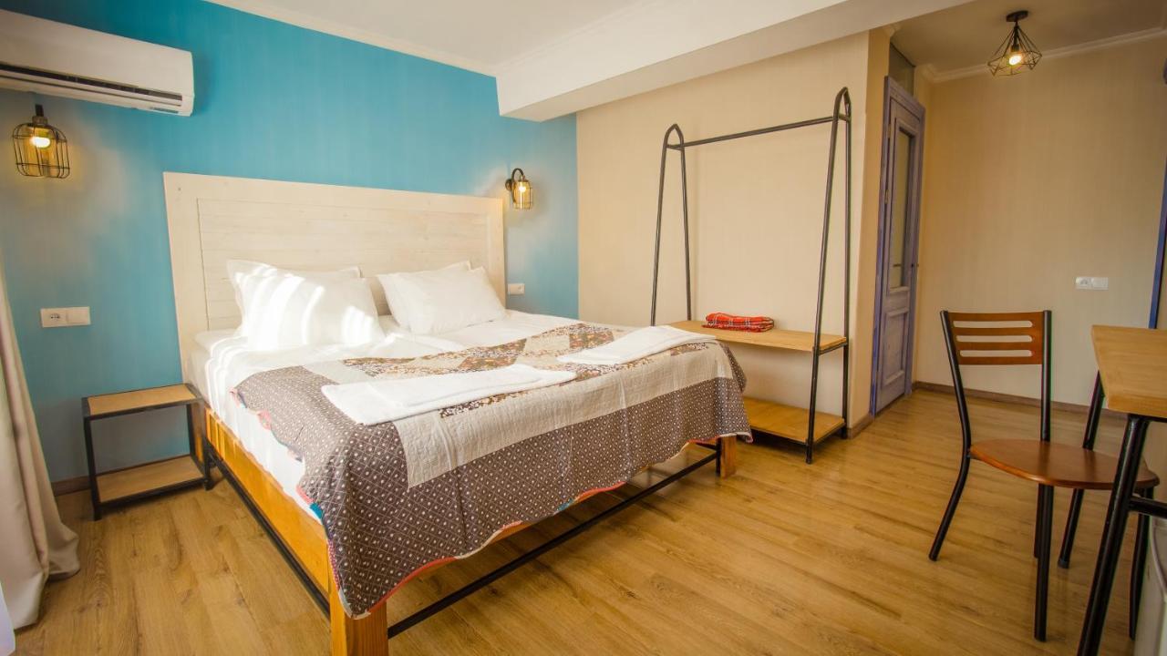 Wine Symphony Boutique Hotel Тбілісі Екстер'єр фото